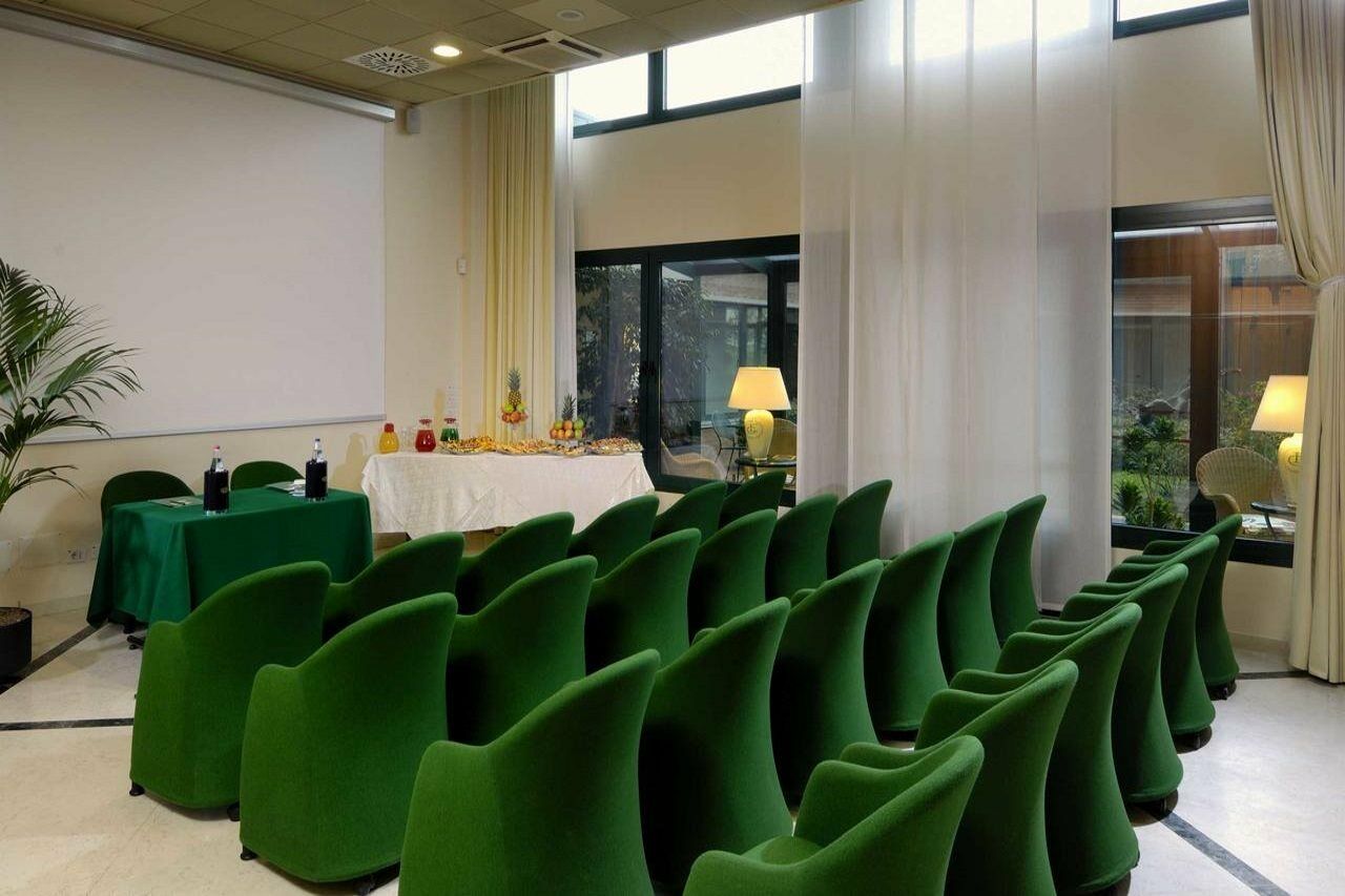 Phi Hotel Emilia Ozzano dell'Emilia Bagian luar foto