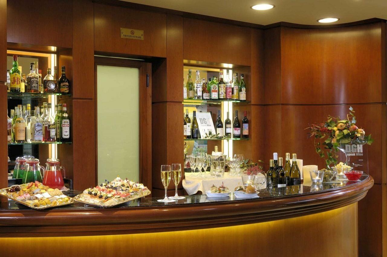 Phi Hotel Emilia Ozzano dell'Emilia Restoran foto