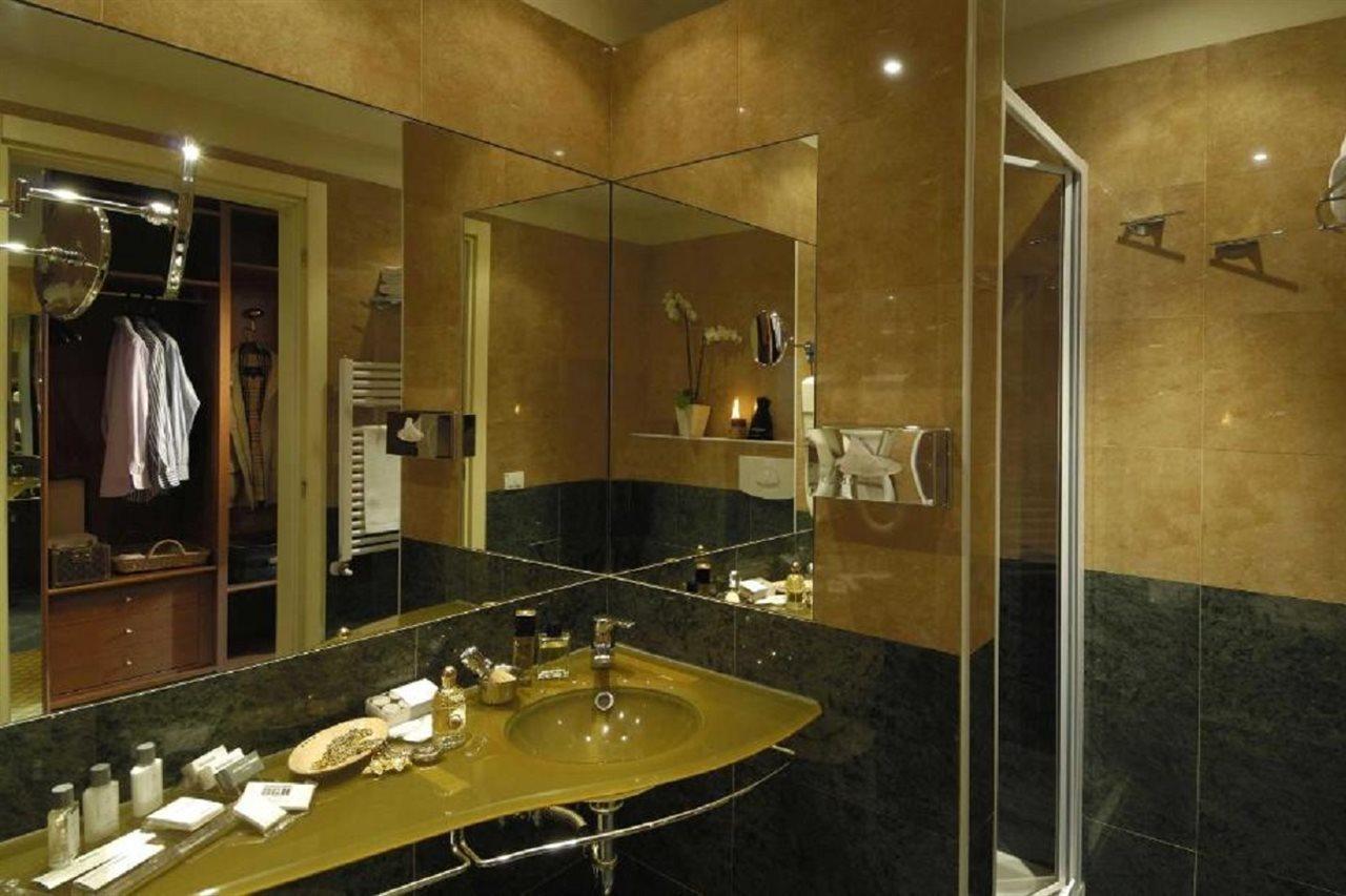 Phi Hotel Emilia Ozzano dell'Emilia Bagian luar foto